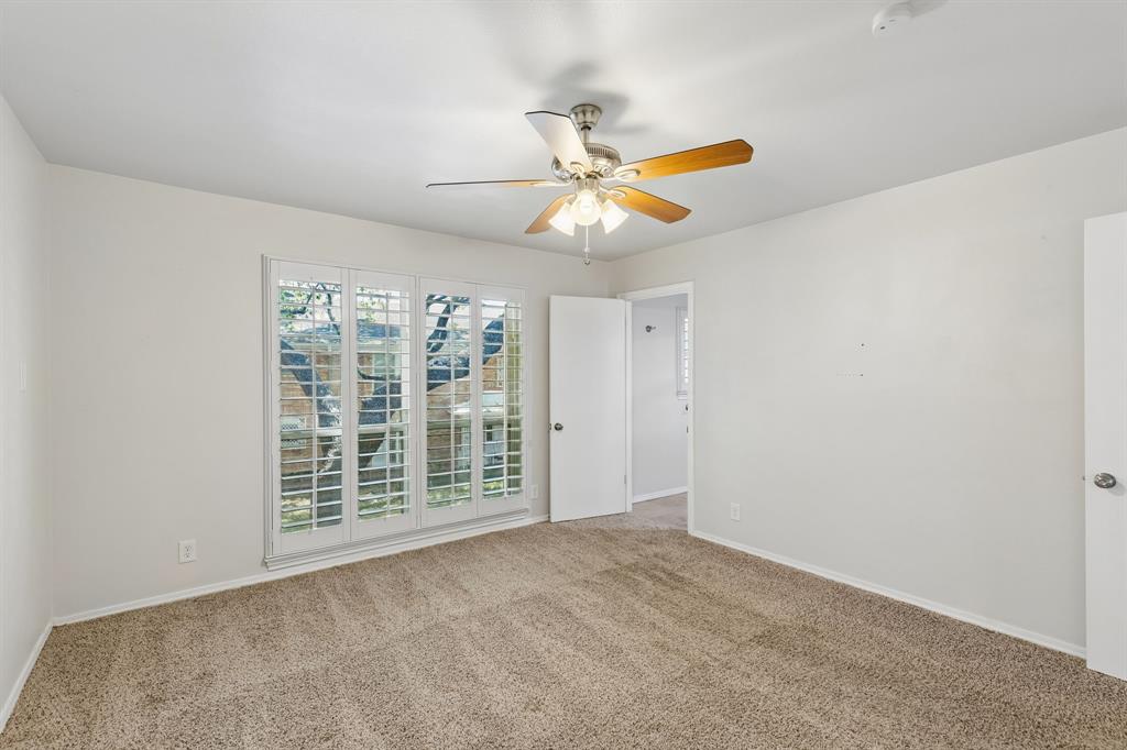 6040 Place Condos - Residential