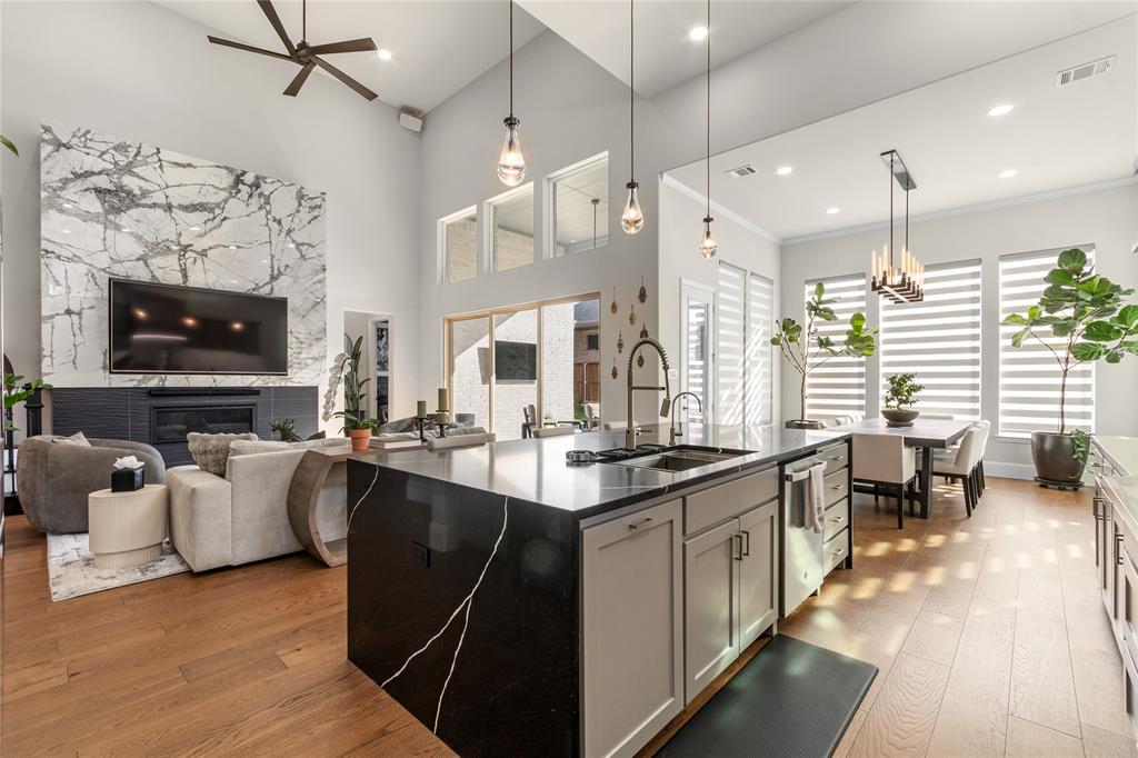 Kensington Place - Residential