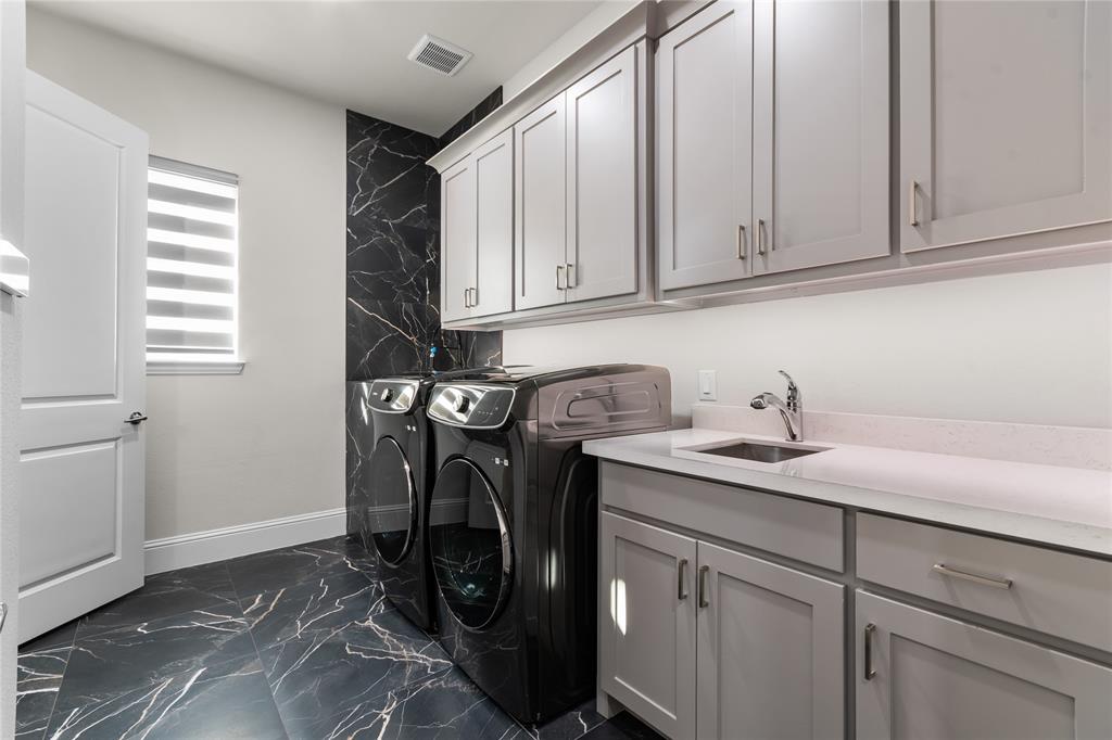 Kensington Place - Residential