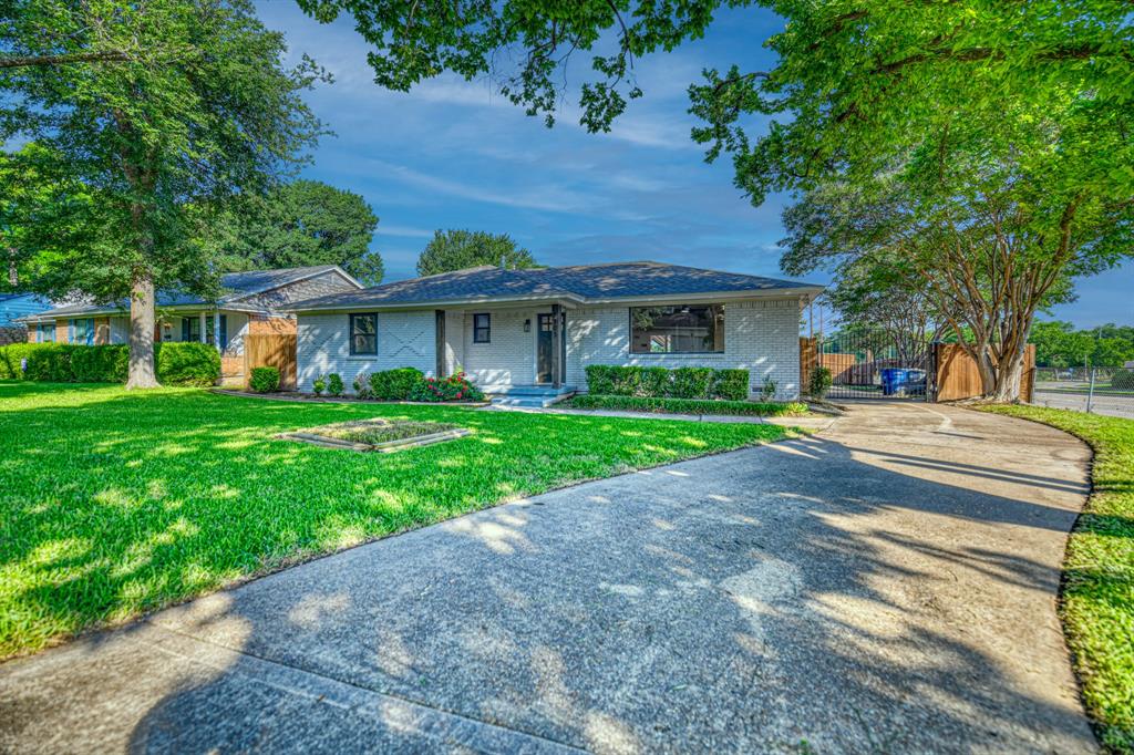 Claremont Park 01 - Residential