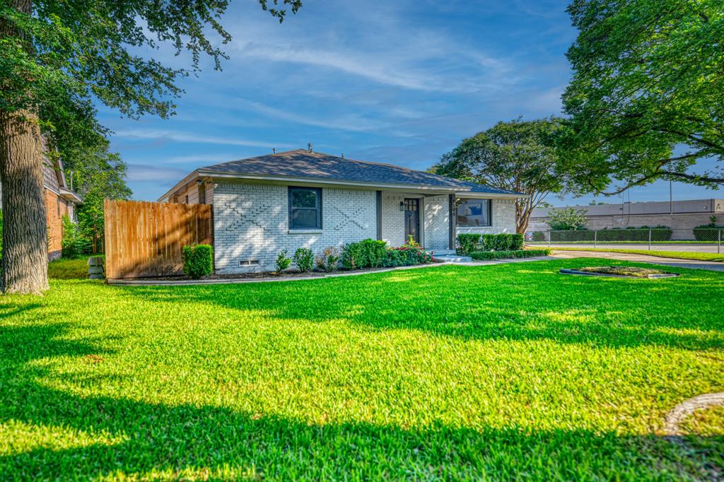 Claremont Park 01 - Residential