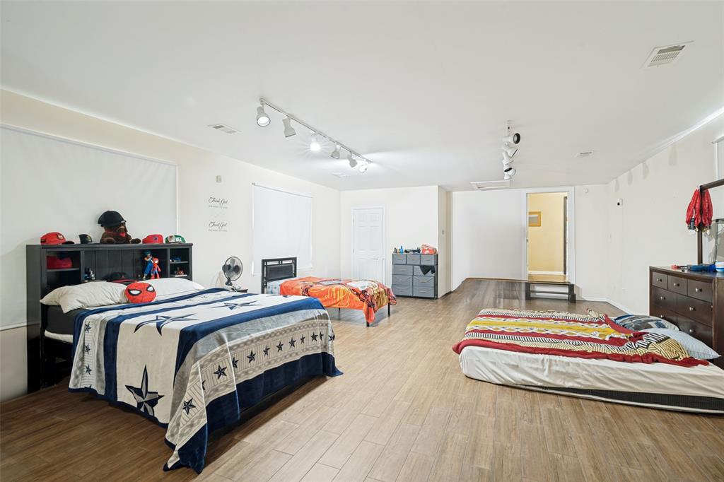 C Askins - Residential