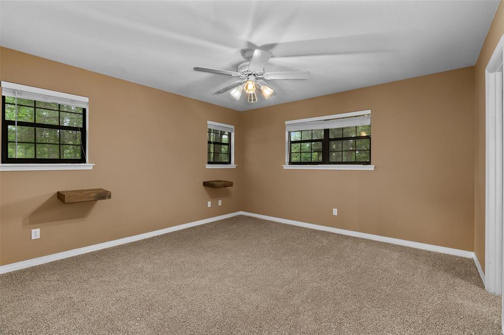 T.17N.,R.16W. - Residential