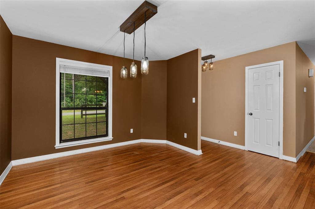 T.17N.,R.16W. - Residential