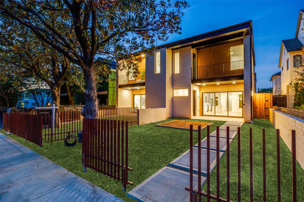 NTERURBAN HILLS - Residential