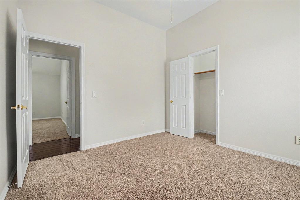 Hunters Glen Twelve - Residential