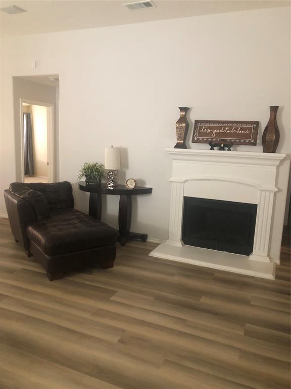 Villages Of Carmel Ph III - Residential Lease