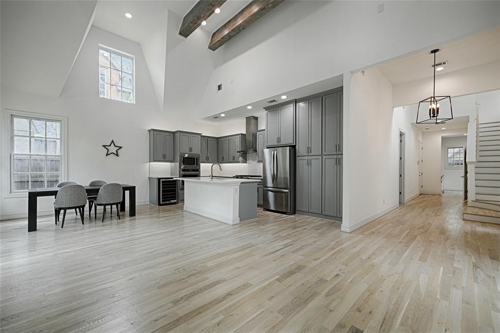 Munger Place - Residential