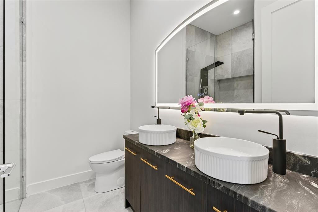 Lovers Lane Heights - Residential