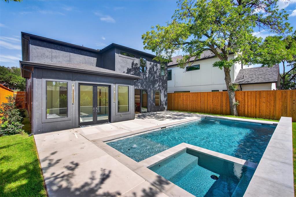 Lovers Lane Heights - Residential
