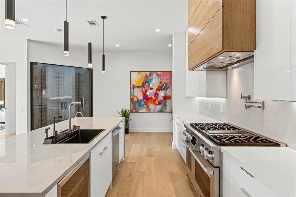 Lovers Lane Heights - Residential