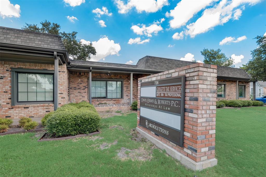 Dalworth Park - Commercial Sale