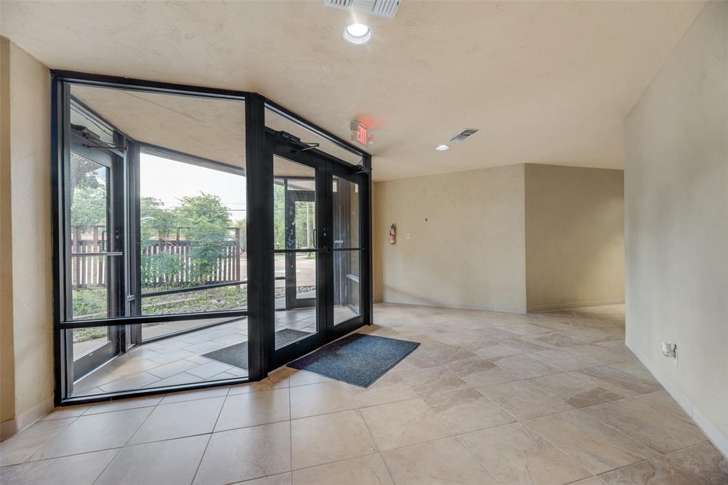 Dalworth Park - Commercial Sale