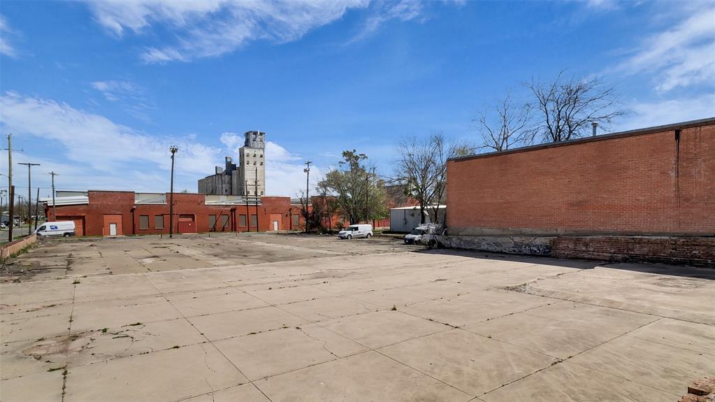 Shannon T J Suppl - Commercial Sale