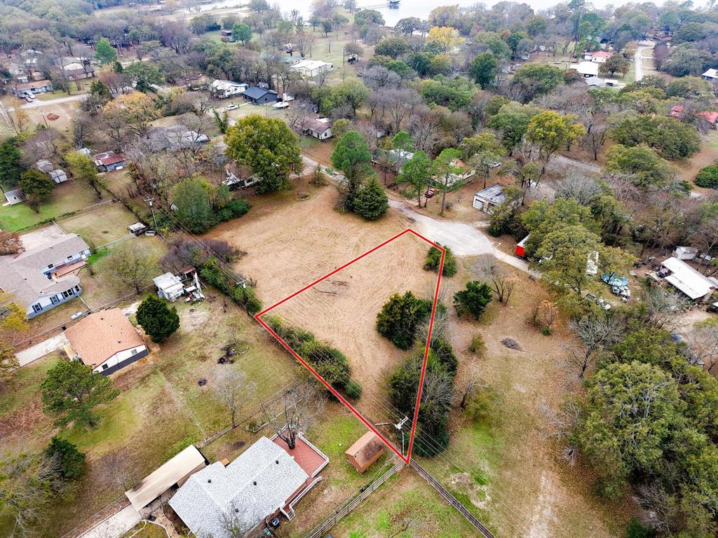 Whispering Oaks - Land