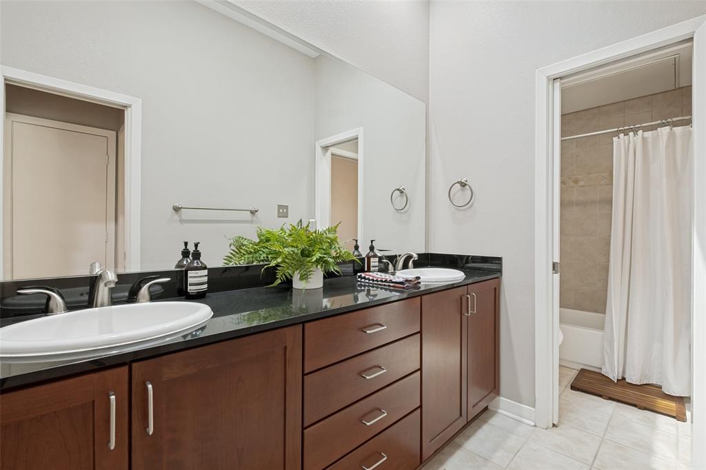 4031 Holland Avenue Condominium - Residential
