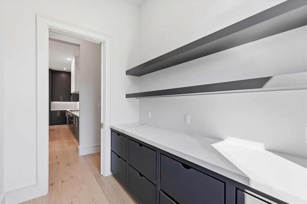 Peninsula - Residential