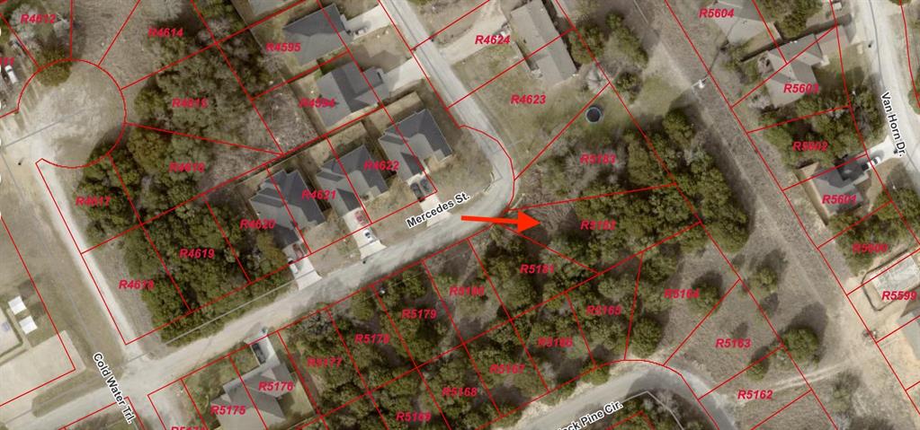 NICE LOT READY TO BUILD YOUR NEXT HOME