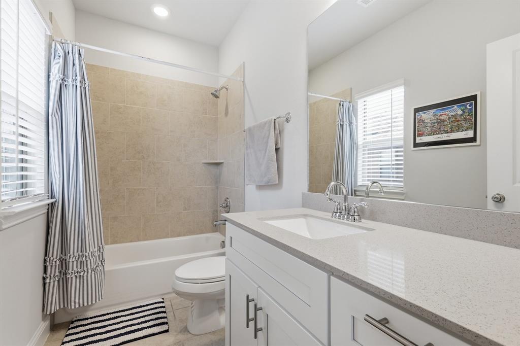 Lakeshore Terrace - Residential