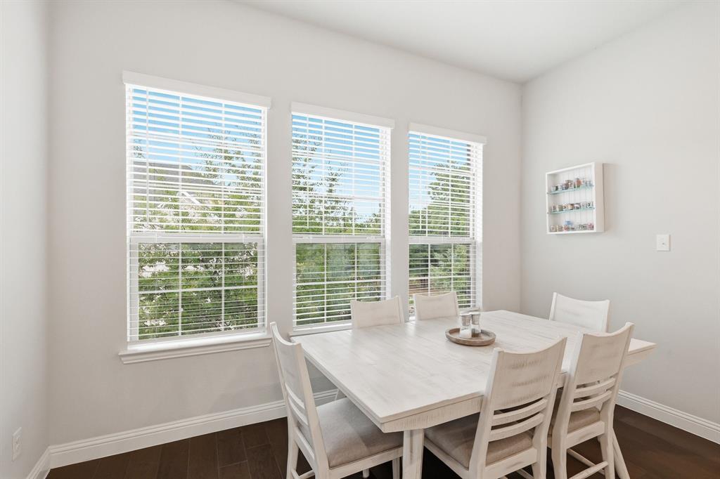Lakeshore Terrace - Residential