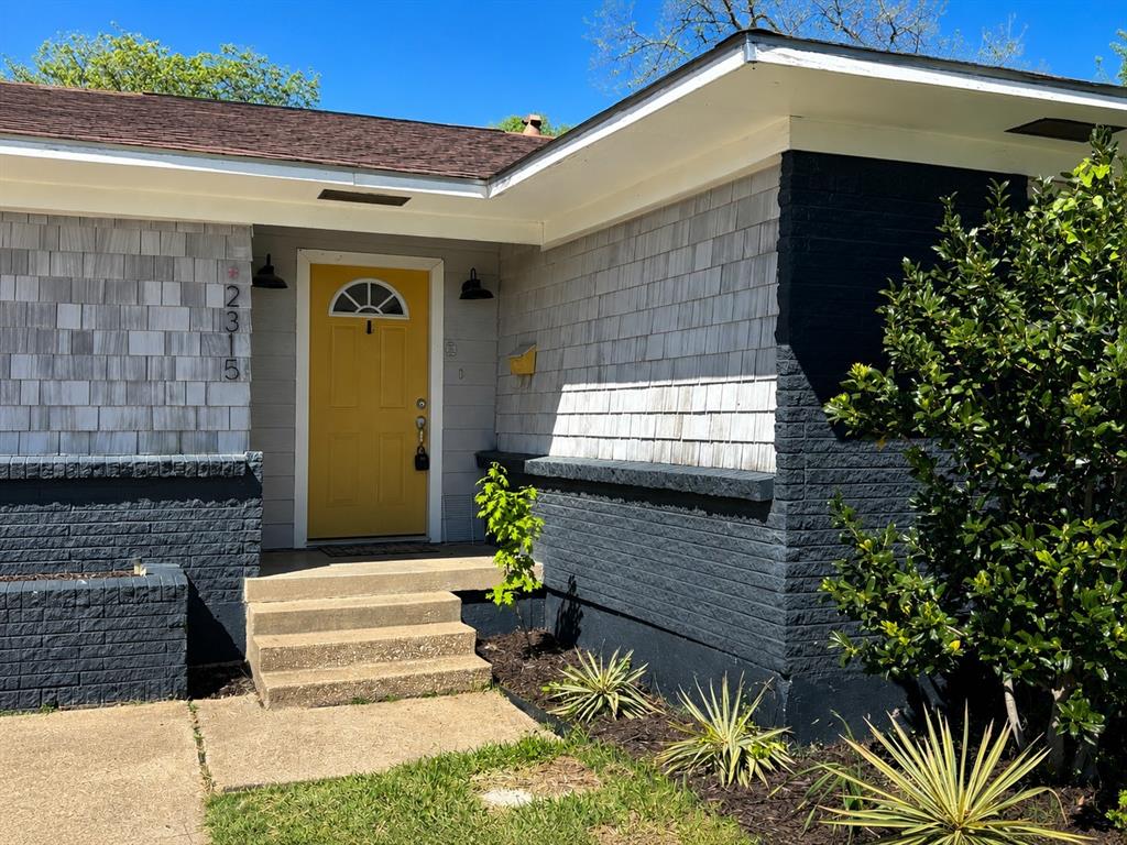 Cloverdale 05 - Residential