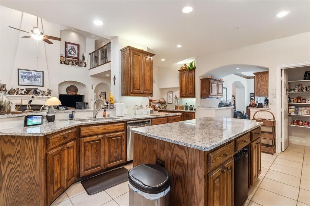 Emerald Lake 02 - Residential