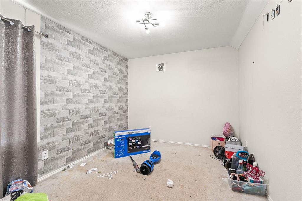 Pine Ridge Estates Ph Two - Residential