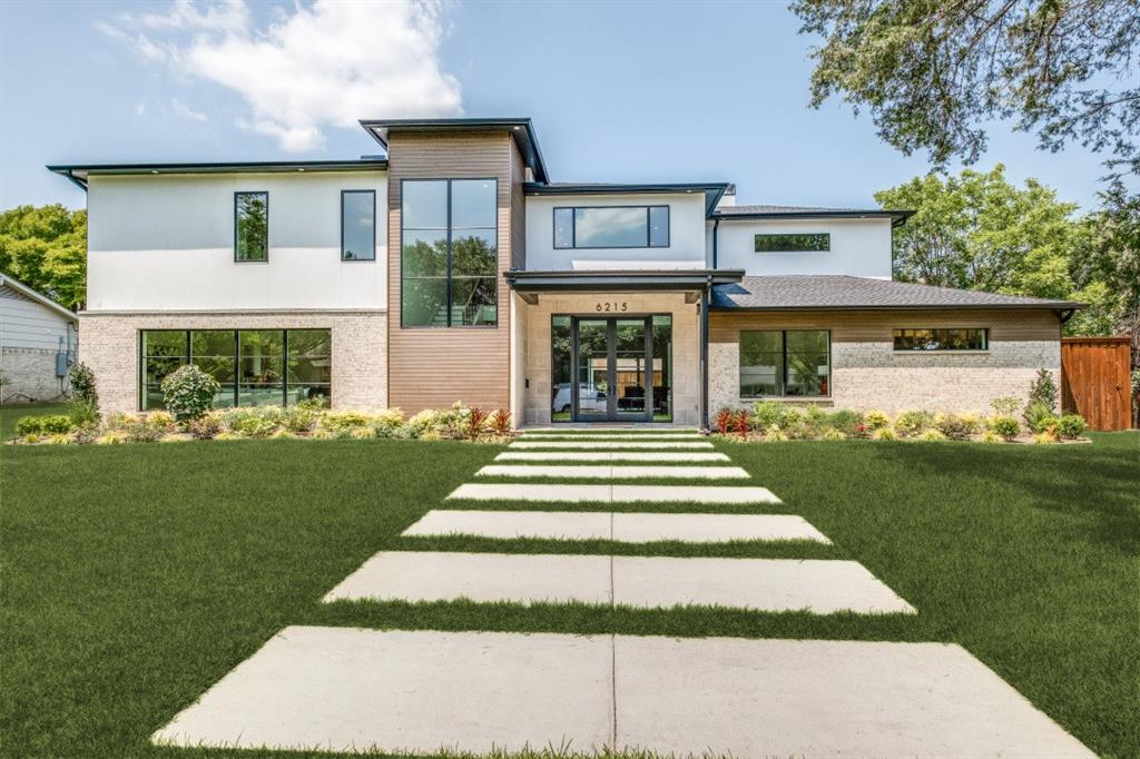 One-of-a-kind contemporary luxury home by Toby Reder Custom Homes in collaboration with Chellyanna Custom Homes, ideally located in prestigious Preston Club Estates within the Private School Corridor. This 6,741 sq ft residence features an open floor plan designed for everyday living and entertaining. Dramatic entry with soaring ceilings, private study, guest suite, and luxurious first-floor primary suite with spa-inspired bath. Gourmet kitchen includes double ovens, double dishwashers, double sinks, oversized island, custom cabinetry, butler’s pantry, and breakfast nook. Flexible formal dining or living space showcases a glass wine display and wet bar. Upstairs offers four en-suite bedrooms, large open flex area, and bonus room ideal for media, gym, or playroom. White oak flooring throughout. Oversized 3-car garage with high ceilings suitable for car lifts. Covered patio and expansive pool-ready backyard. Exceptional quality, modern finishes, and prime location.