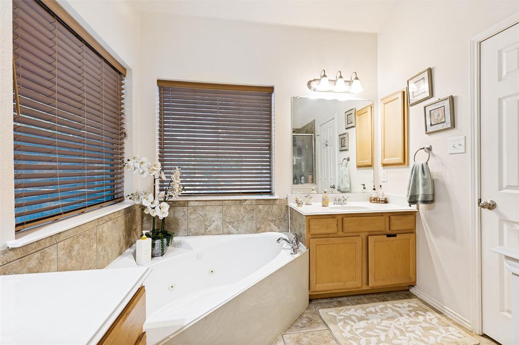 Wilshire Valley - Residential