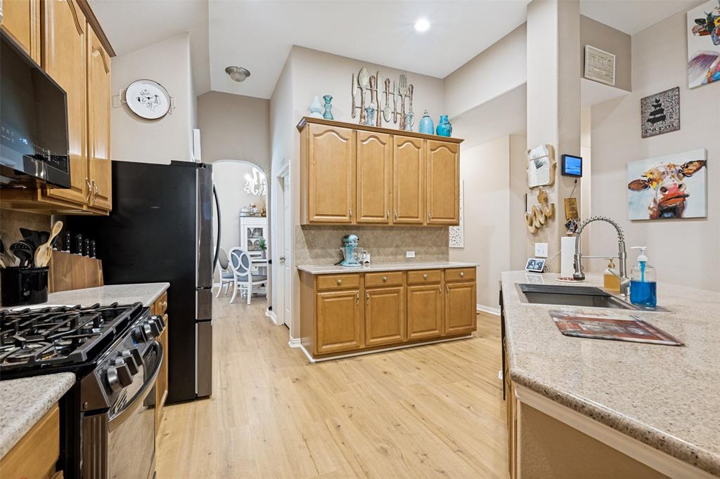 Wilshire Valley - Residential