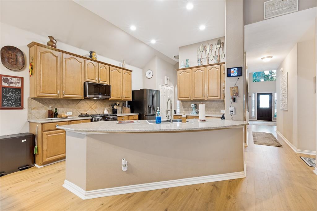 Wilshire Valley - Residential