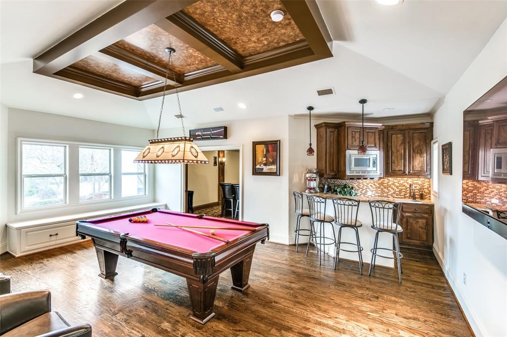 Forest Hills - Residential