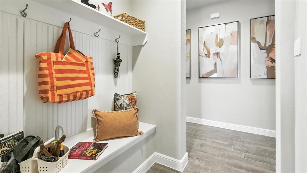 Lakeview Pointe - Residential