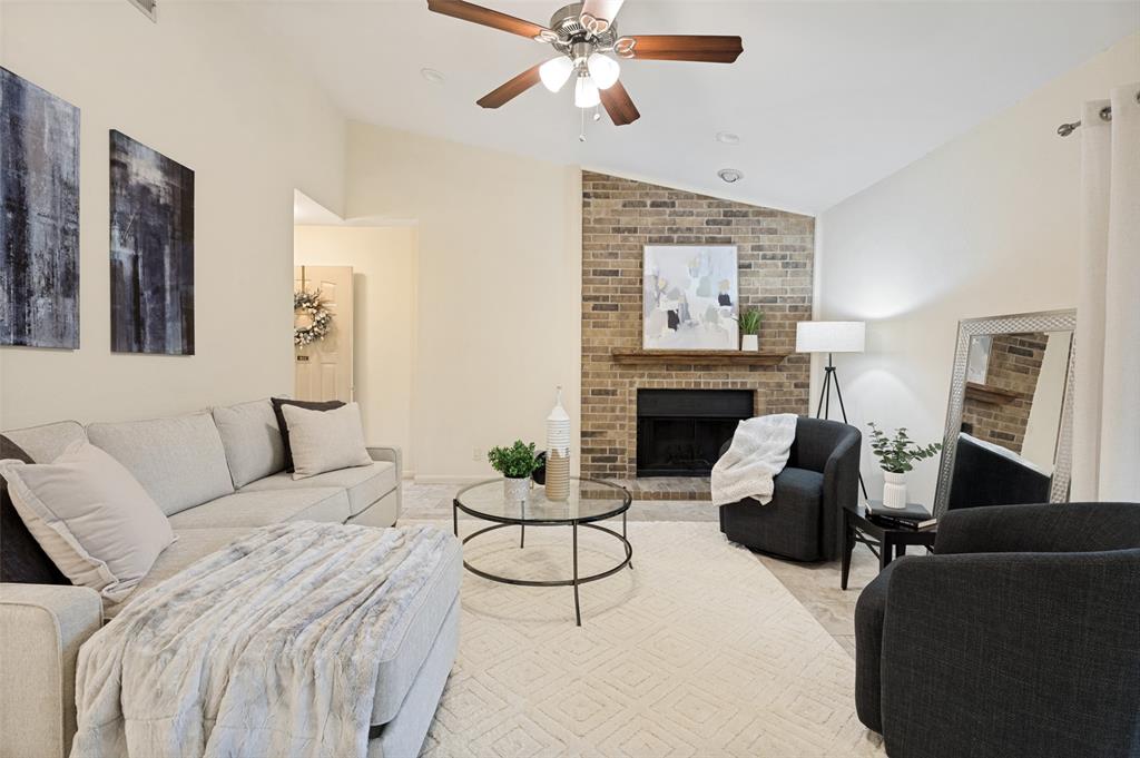 Cloisters Condo The - Residential