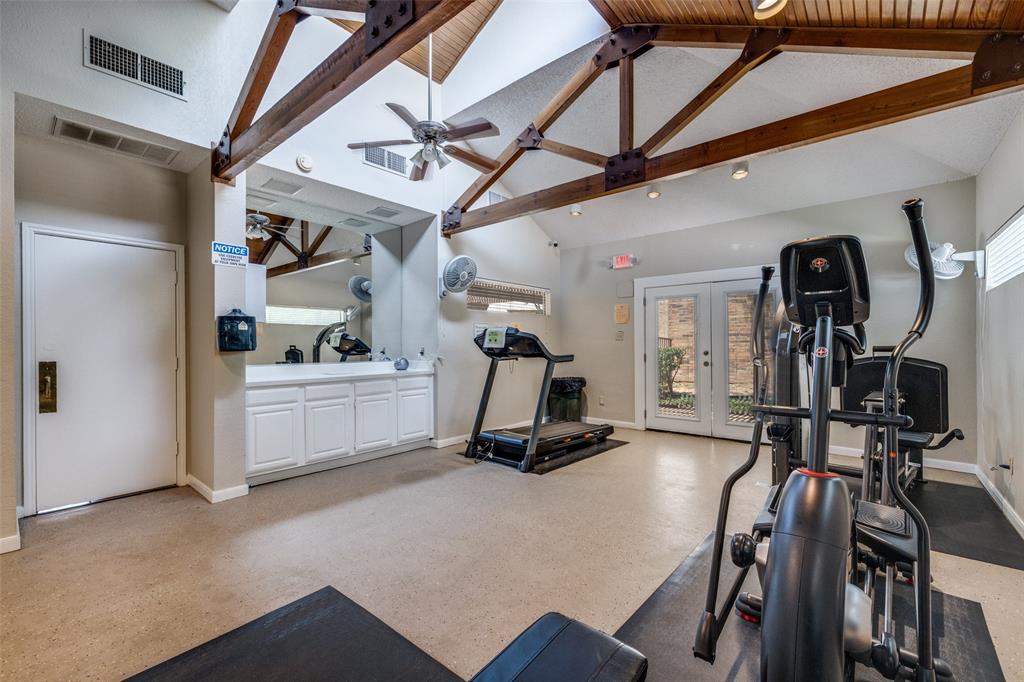 Cloisters Condo The - Residential