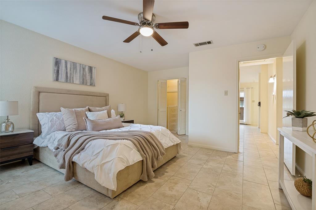 Cloisters Condo The - Residential