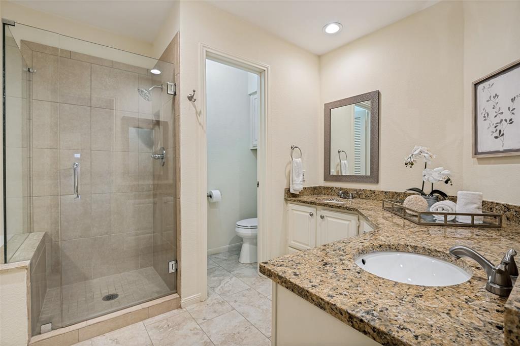 Cloisters Condo The - Residential