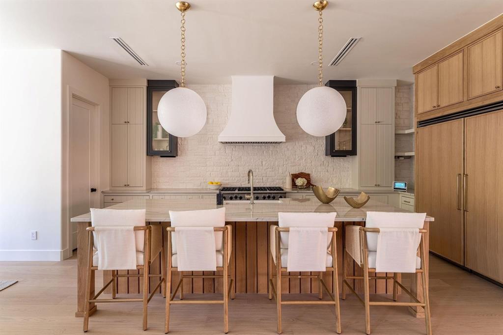 NORTH DAVILLA DRIVE ESTATESGLENRIDGE ESTATES 3 - Residential