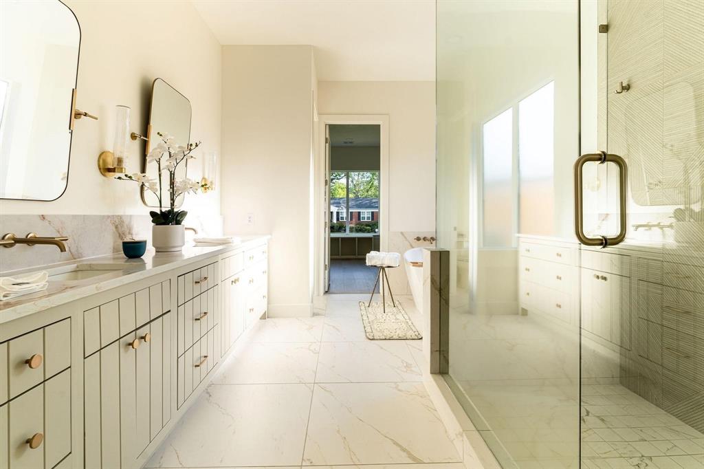 NORTH DAVILLA DRIVE ESTATESGLENRIDGE ESTATES 3 - Residential