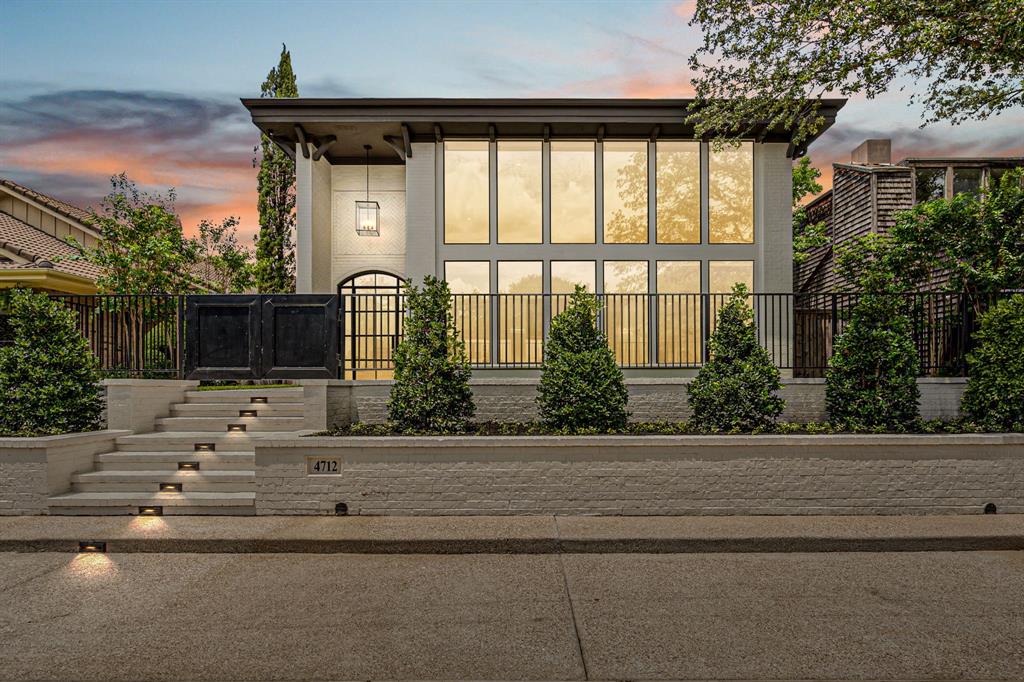 Chamberlain Arlington Heights 1st - Residential