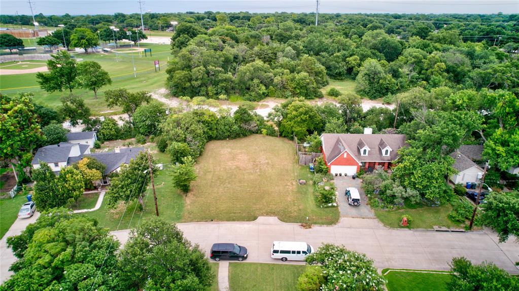 Woodbrook 02 - Land