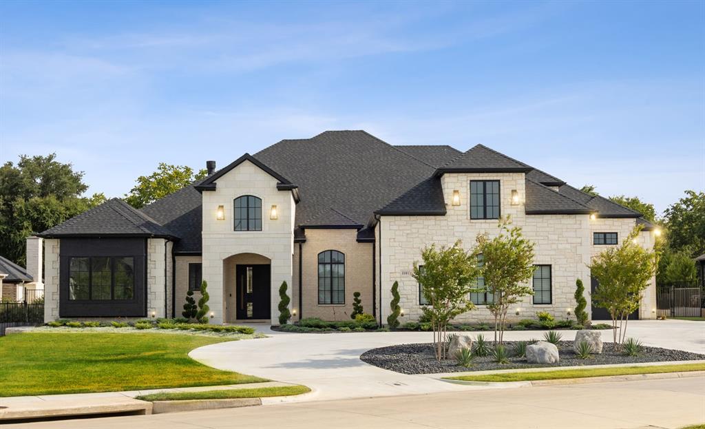 Country Club Village - Residential