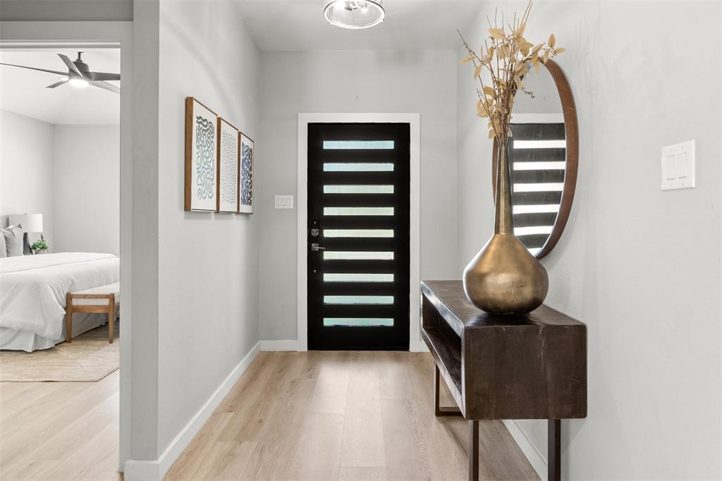 RONIN HOME BUILDER - Residential