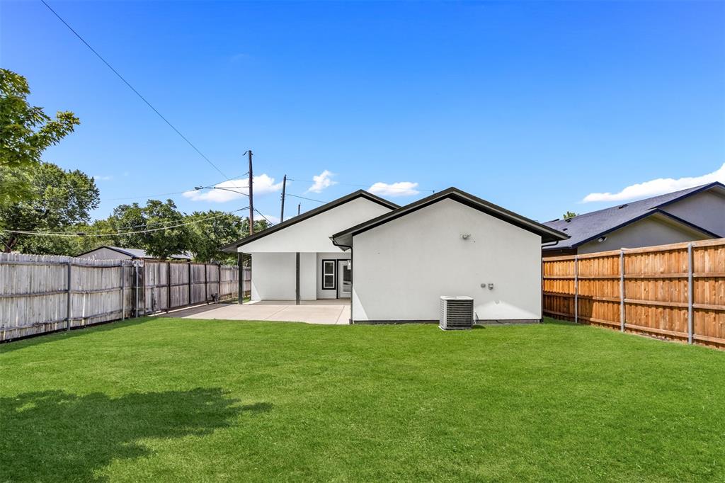 RONIN HOME BUILDER - Residential