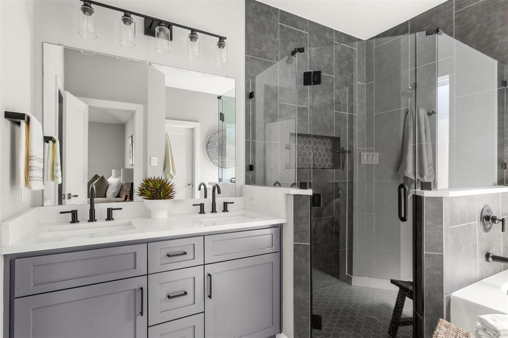 RONIN HOME BUILDER - Residential