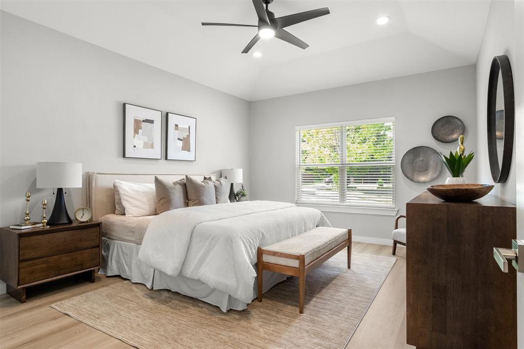 RONIN HOME BUILDER - Residential
