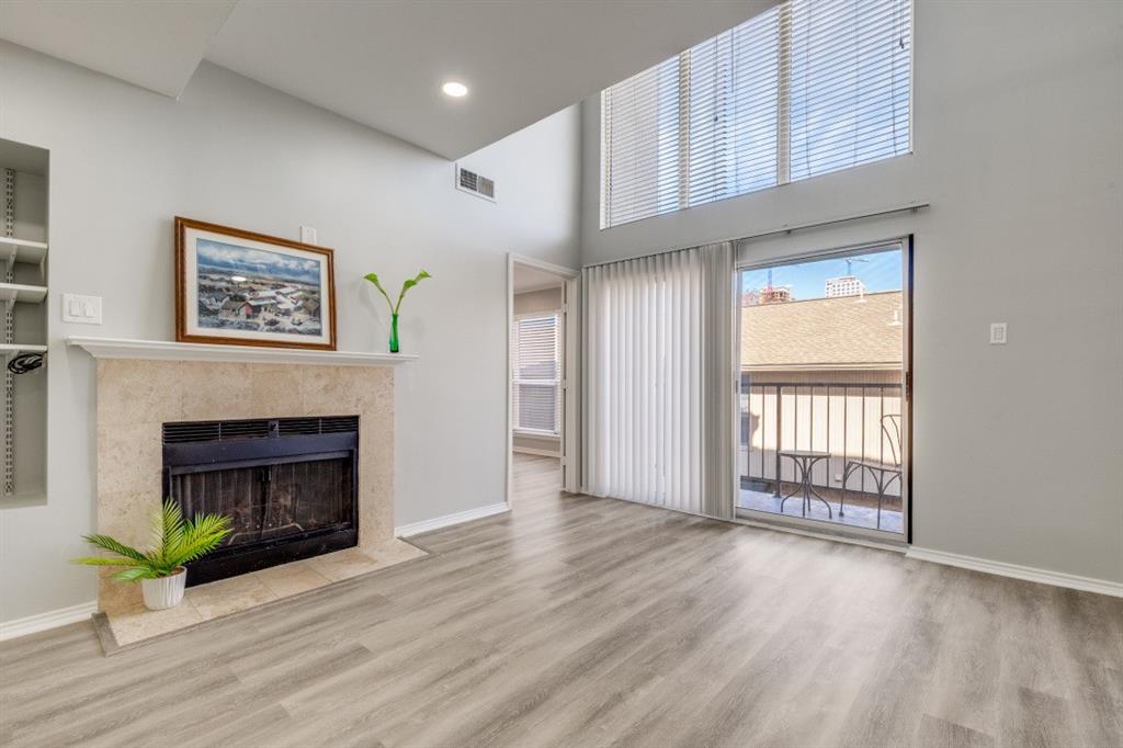 Cole Ave Condo 4221 - Residential