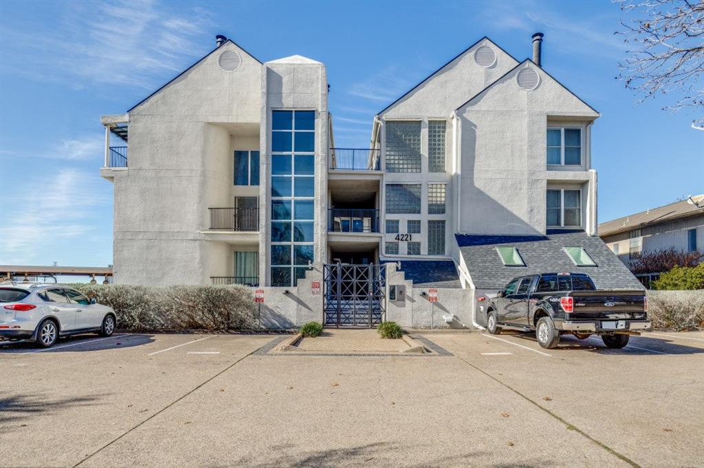 Cole Ave Condo 4221 - Residential