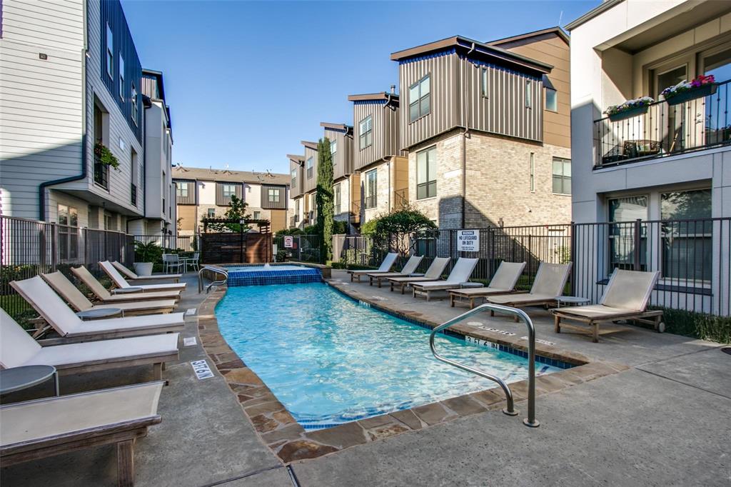 Palo Alto Twnhms Condos - Residential