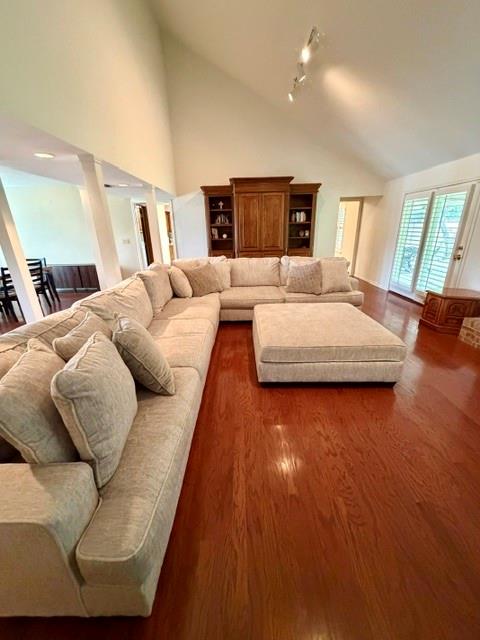 Twin Lakes - Residential